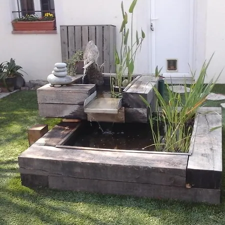 La Fontaine D'hananou Fréjus